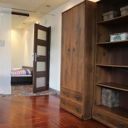 Cosy Apartament In With Free Parking アパート *