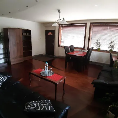Cosy Apartament In With Free Parking アパート グディニャ