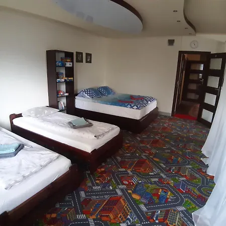 アパート Cosy Apartament In With Free Parking