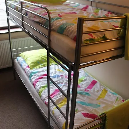 Cosy Apartament In With Free Parking アパート