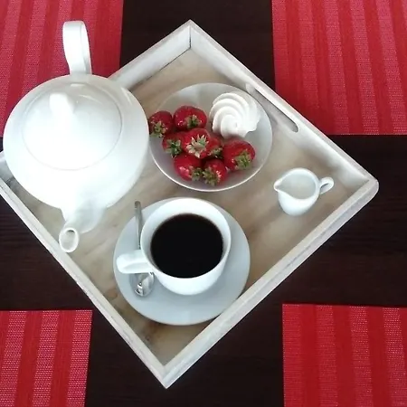 アパート Cosy Apartament In With Free Parking